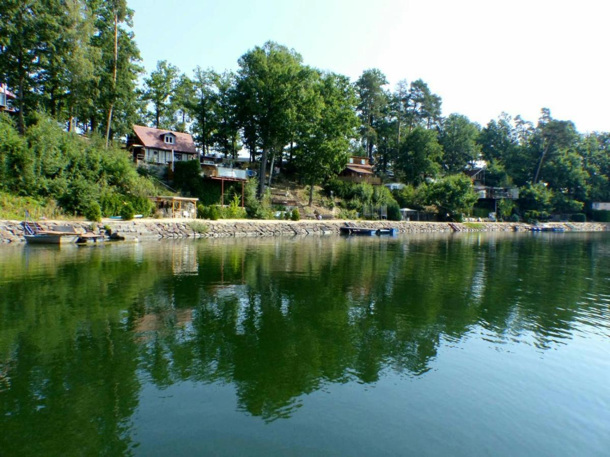 Sk Delfin Jesenice Cheb Otel Dış mekan fotoğraf